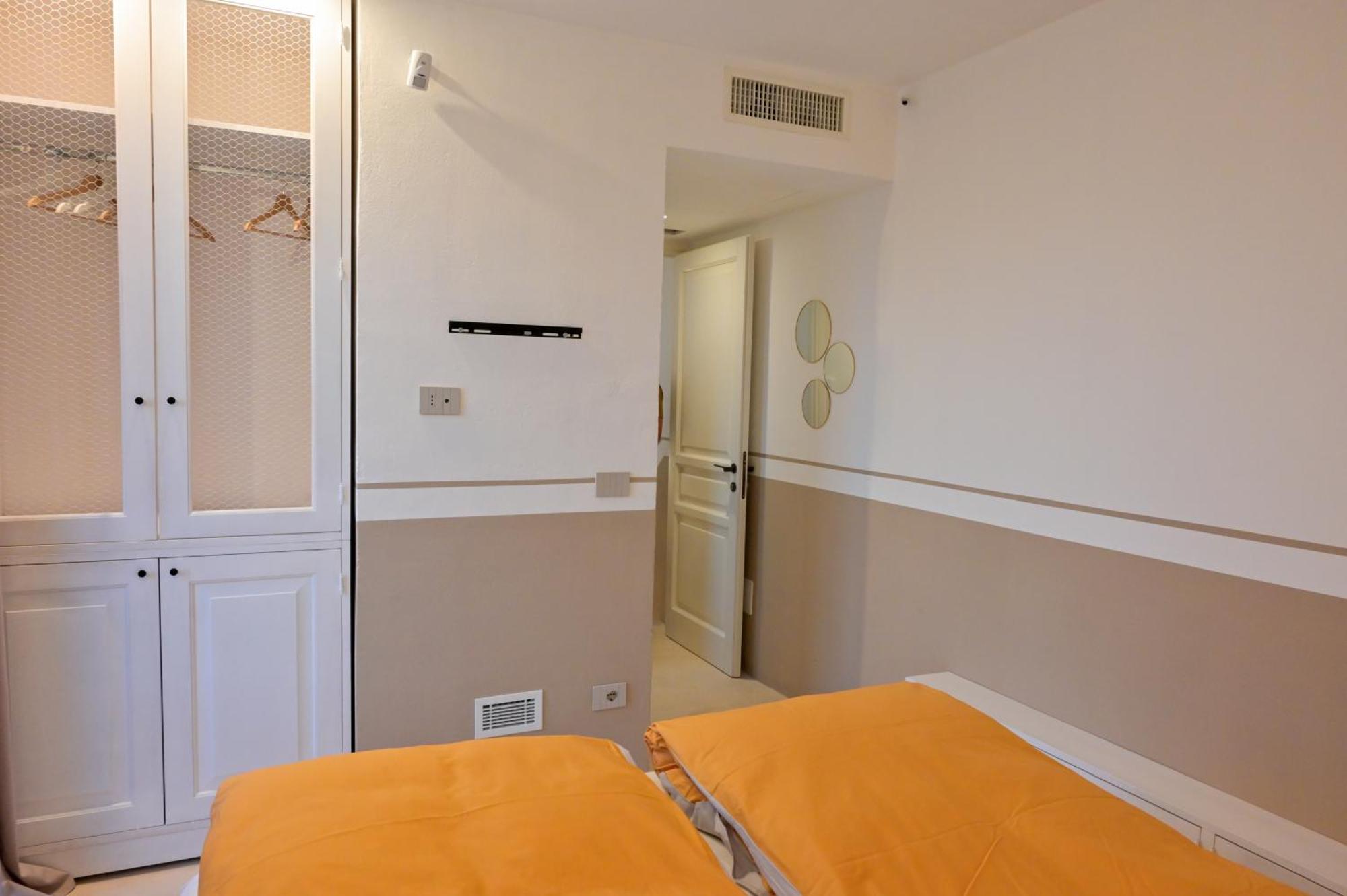 Apartment Jrooms - Apulian